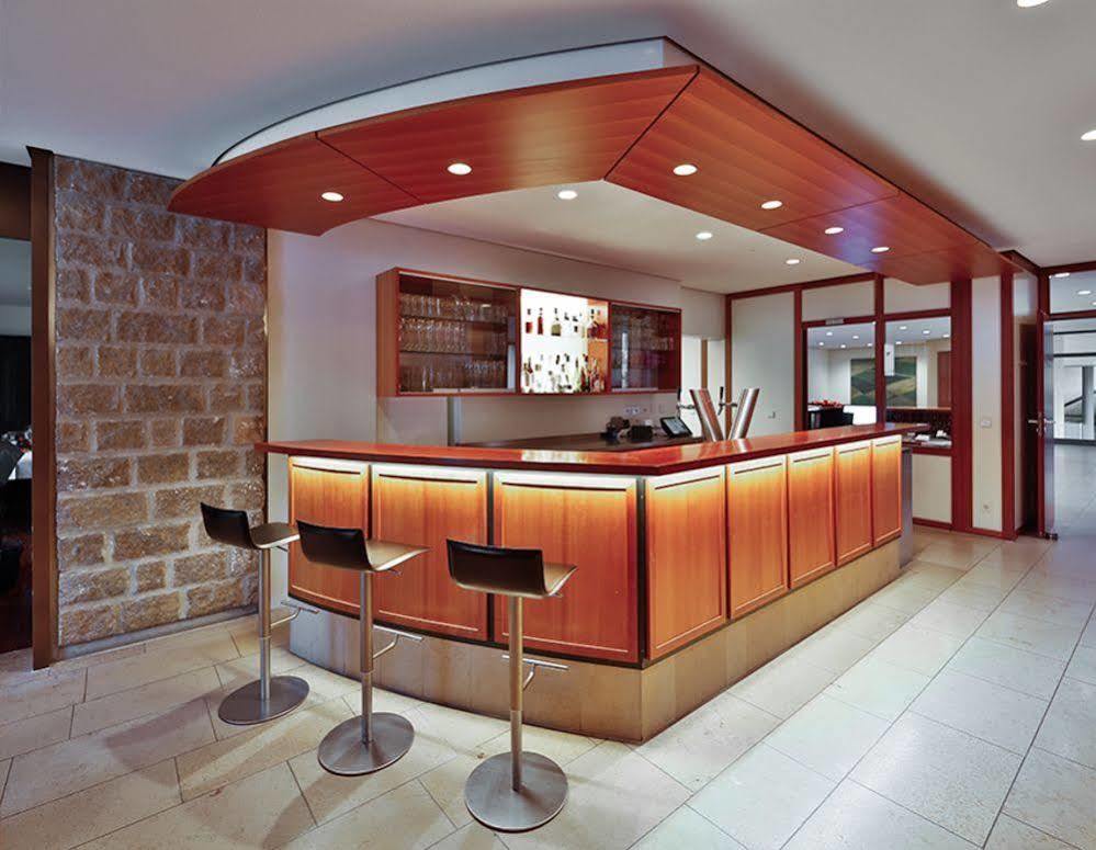 Hotel Oberschwaebischer Hof Schwendi Экстерьер фото