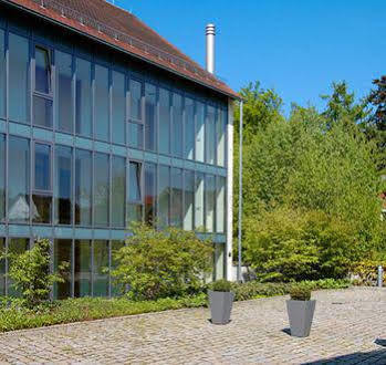 Hotel Oberschwaebischer Hof Schwendi Экстерьер фото